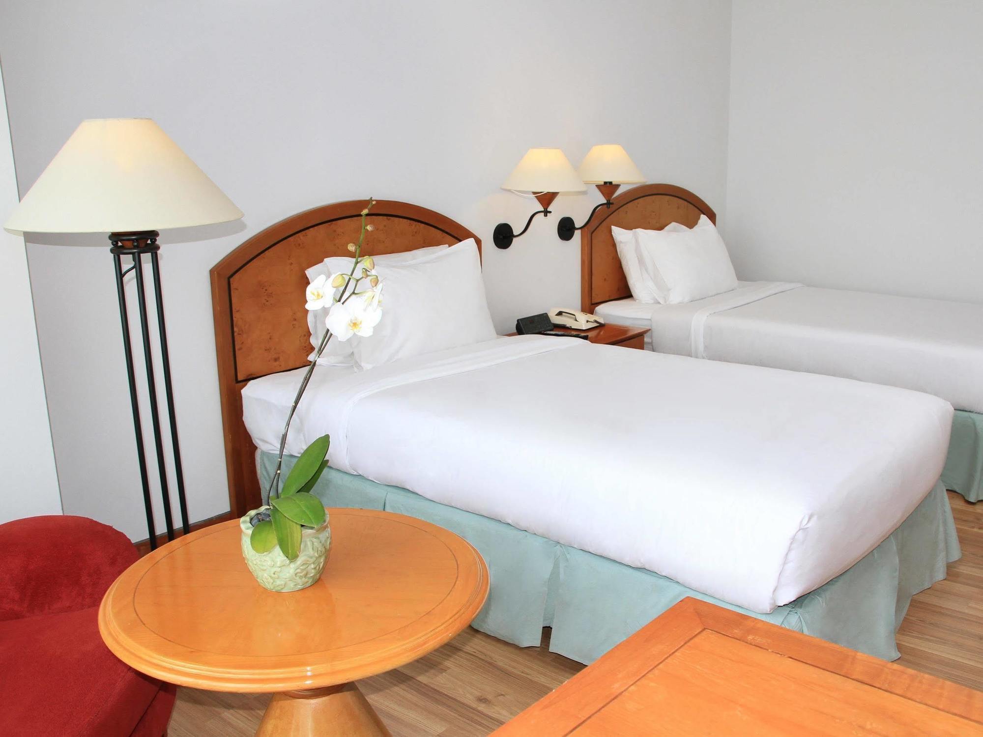 Four Points By Sheraton Batam Nagoya Exterior photo