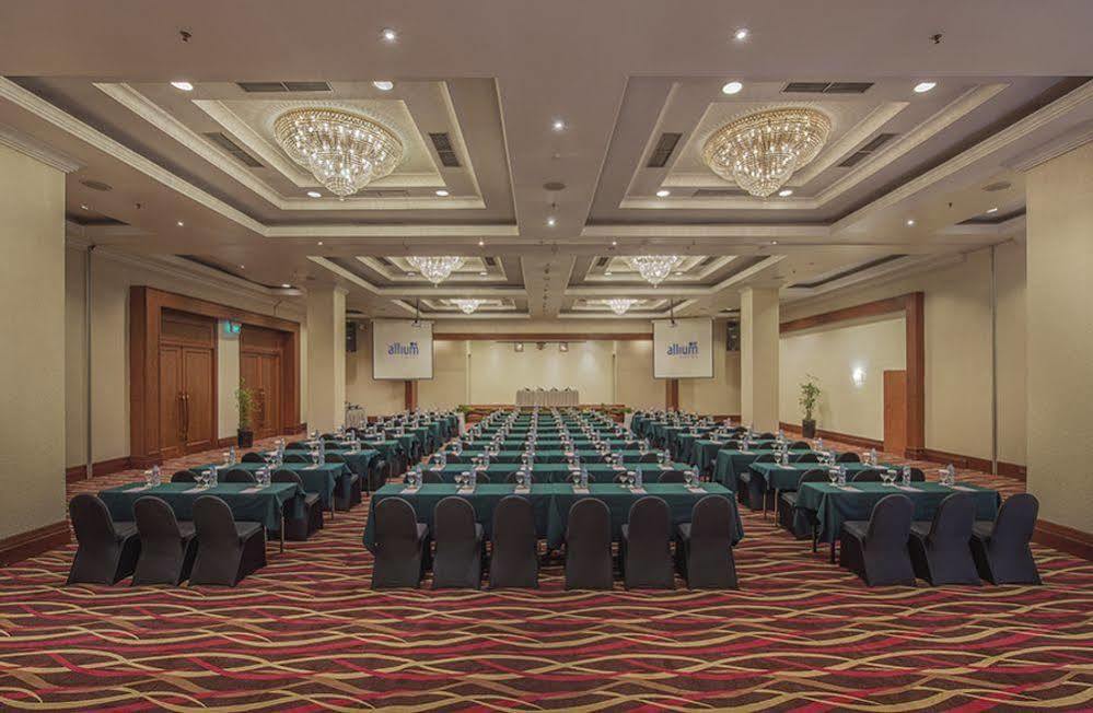 Four Points By Sheraton Batam Nagoya Exterior photo