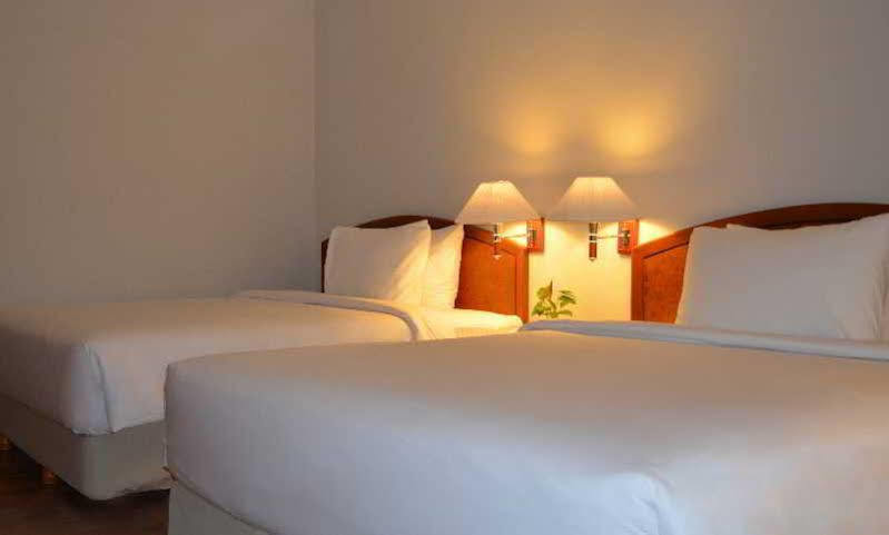 Four Points By Sheraton Batam Nagoya Exterior photo